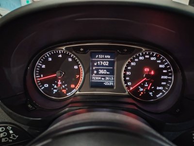 Audi A1  12 TFSI 86ch Ambition   - 12
