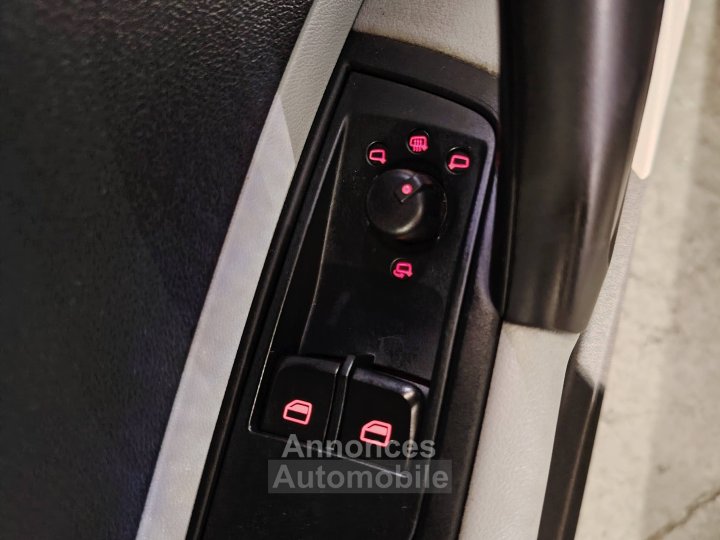 Audi A1  12 TFSI 86ch Ambition - 13