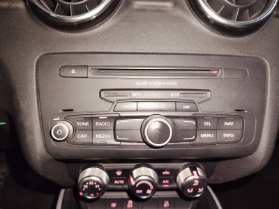 Audi A1  12 TFSI 86ch Ambition   - 16
