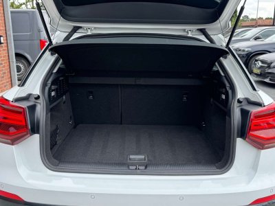 Audi Q2 20 TDi 190ch Caméra LED   - 11