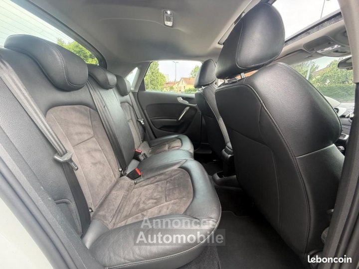 Audi A1 Sportback 10 TFSI 95 CH ULTRA S-TRONIC TOIT OUVRANT - 11