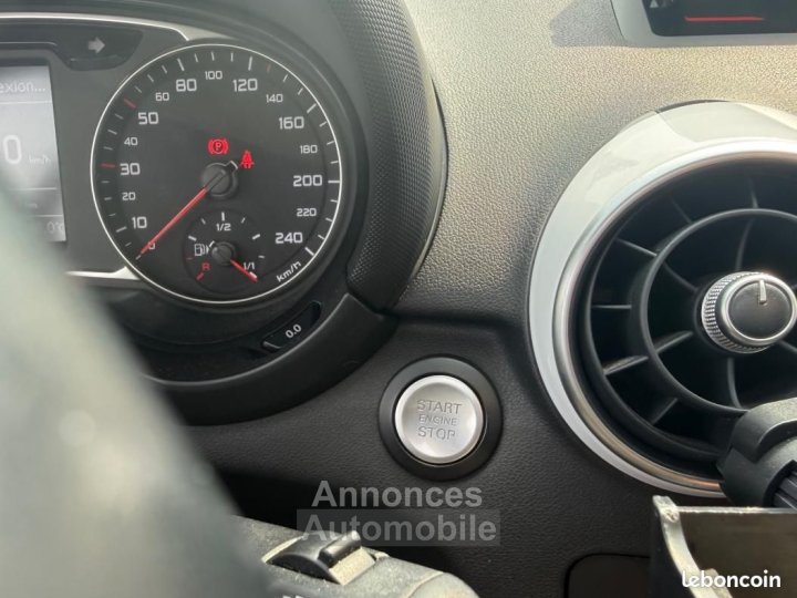 Audi A1 Sportback 10 TFSI 95 CH ULTRA S-TRONIC TOIT OUVRANT - 20