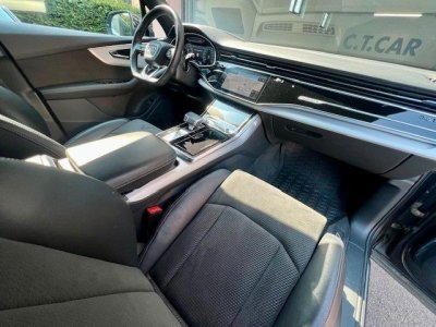 Audi Q7 55 TFSI e quattro S line   - 5