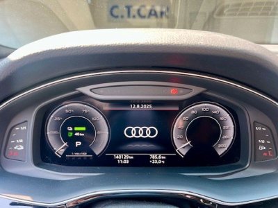 Audi Q7 55 TFSI e quattro S line   - 6
