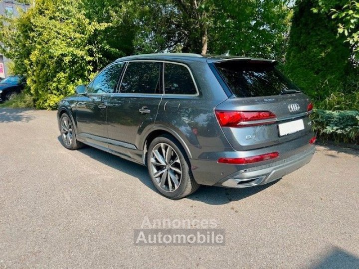 Audi Q7 55 TFSI e quattro S line - 12