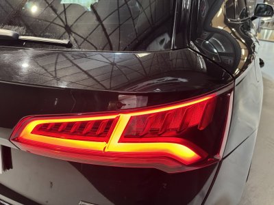 Audi SQ5 (2) V6 30 TDI 347 quattro tiptronic 8 Attelage   - 30