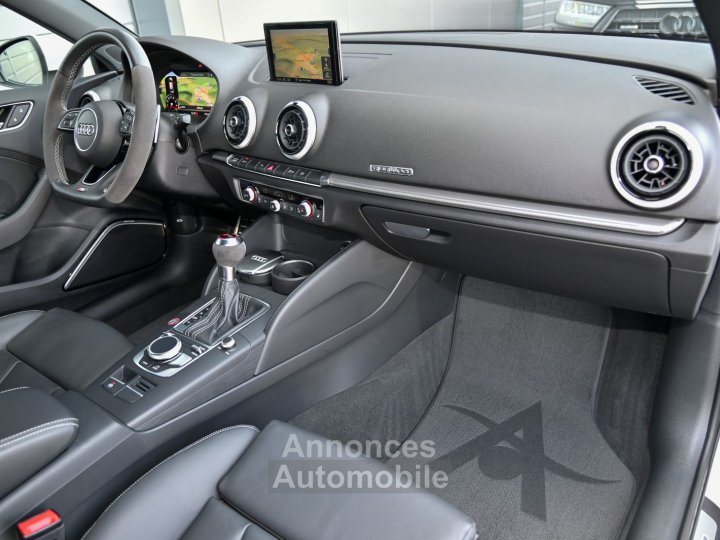 Audi RS3 Sportback 25 TFSI Massage - 11