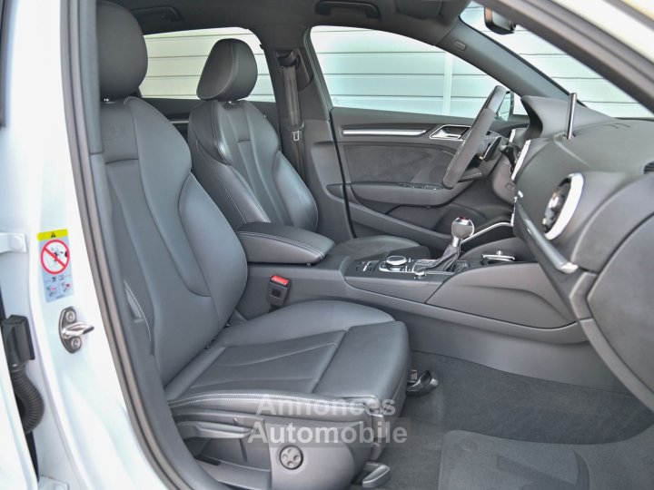Audi RS3 Sportback 25 TFSI Massage - 13