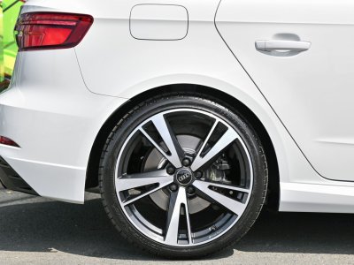 Audi RS3 Sportback 25 TFSI Massage   - 35