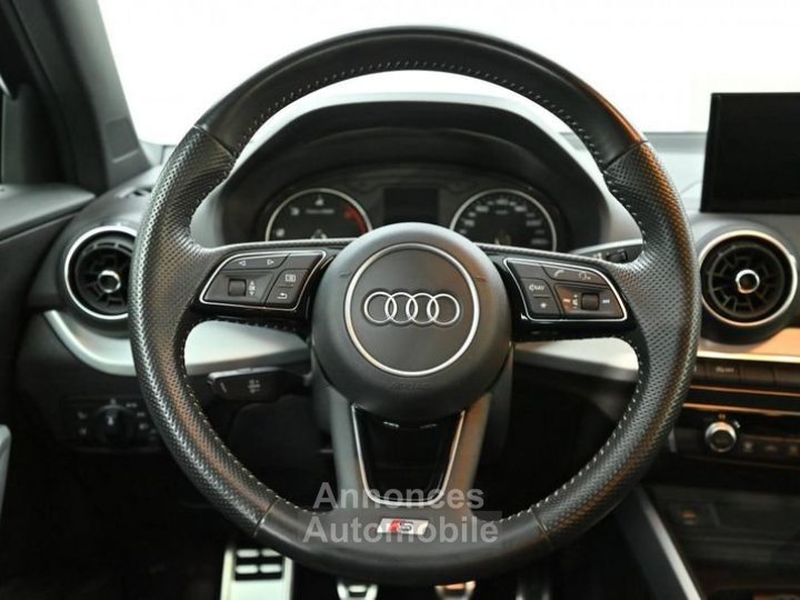 Audi Q2 35 TDI 150 BVM6 S line - 16