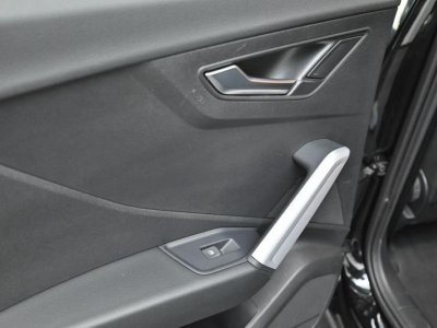 Audi Q2 35 TDI 150 BVM6 S line   - 33