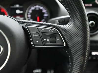 Audi Q2 35 TDI 150 BVM6 S line   - 45