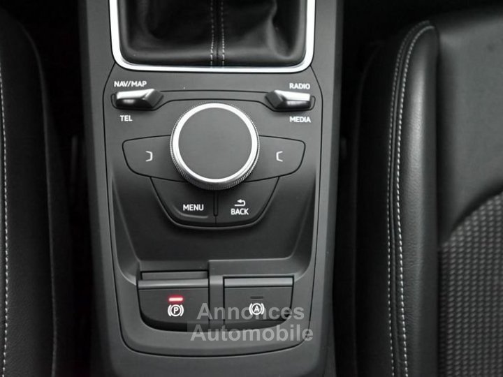 Audi Q2 35 TDI 150 BVM6 S line - 48