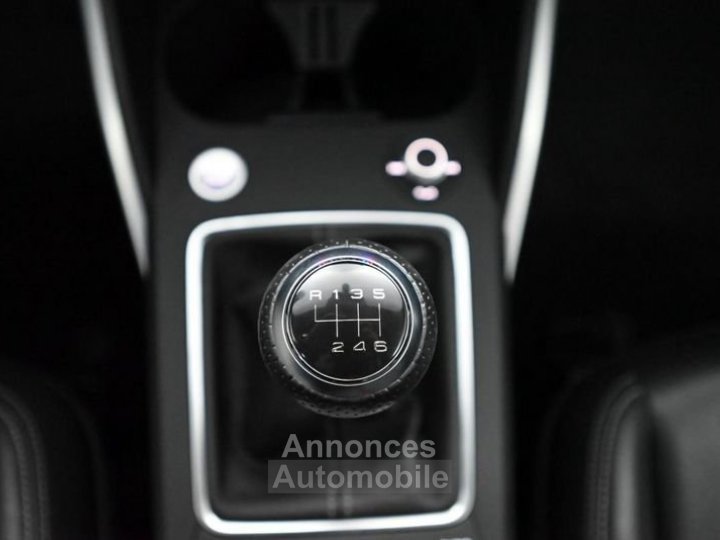 Audi Q2 35 TDI 150 BVM6 S line - 50
