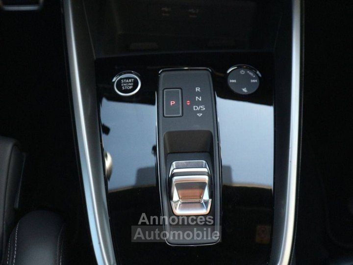 Audi A3 Sportback 40 TFSIe S line PANO MATRIX B&O RFK - 8
