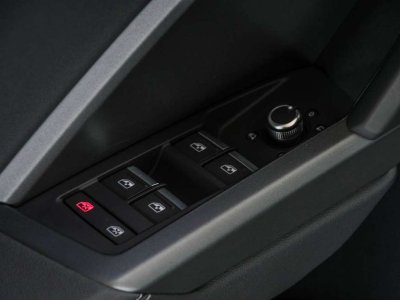 Audi Q3 Sportback 14 TFSI S-LINE 2024 BELGIAN CAR   - 24