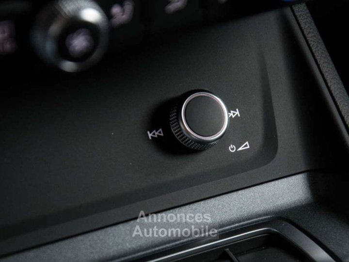 Audi Q3 Sportback 14 TFSI S-LINE 2024 BELGIAN CAR - 38