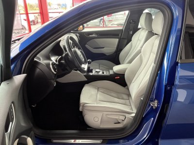 Audi S3 BERLINE 2,0 TFSI 300 QUATTRO GPS REGULATEUR ADAPTATIF KEYLESS FULL LED PARK ASSIST DRIVE SELECT J   - 17