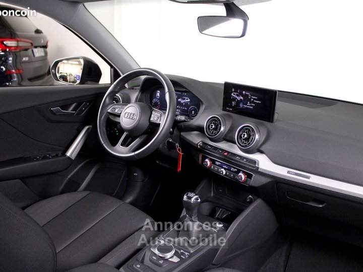 Audi Q2 35 TFSI 150CH BUSINESS LINE - 14