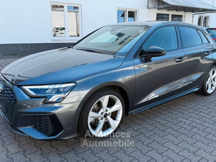 Audi A3 Sportback IV 30 TFSI 110ch S line - 1