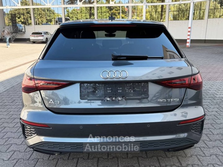 Audi A3 Sportback IV 30 TFSI 110ch S line - 4