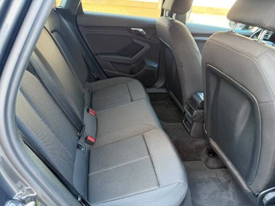 Audi A3 Sportback IV 30 TFSI 110ch S line   - 9