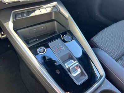 Audi A3 Sportback IV 40 TFSI e 204ch S line S tronic 6   - 12