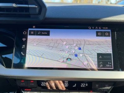 Audi A3 Sportback IV 40 TFSI e 204ch S line S tronic 6   - 14