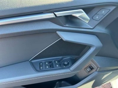 Audi A3 Sportback IV 40 TFSI e 204ch S line S tronic 6   - 16