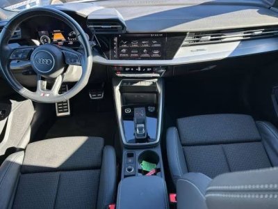 Audi A3 Sportback IV 40 TFSI e 204ch S line S tronic 6   - 17