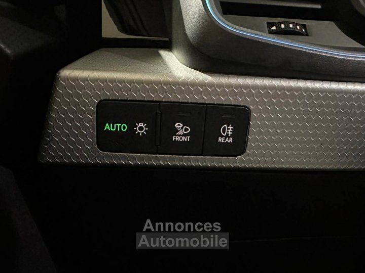 Audi A1 Sportback 30 TFSI 110 ch S tronic 7 S Line - 8