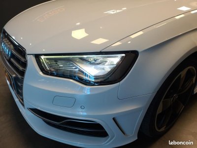 Audi S3 sportback 20 TFSI 300ch quattro S tronic 6   - 14