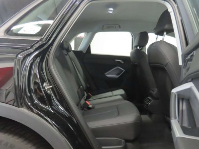 Audi Q3 35TFSi STronic   - 8