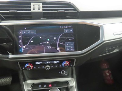 Audi Q3 35TFSi STronic   - 10