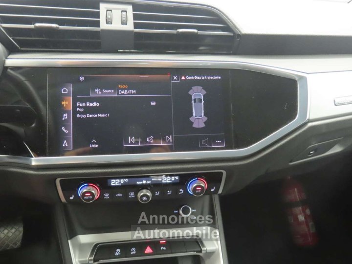 Audi Q3 35TFSi STronic - 11