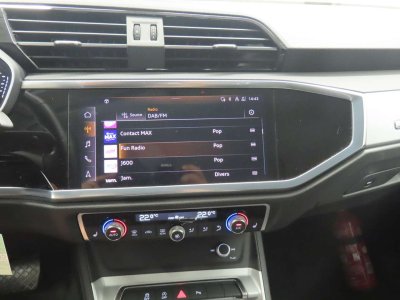 Audi Q3 35TFSi STronic   - 14