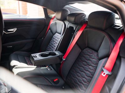 Audi Quattro RS e-tron GT - MATRIX CARBON ROOF B&O 20000 KM   - 5