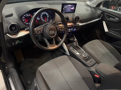Audi Q2 10 TFSI 116 Ch S tronic Design *Full Black*   - 12