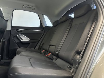 Audi Q3 II 35 TDI 150ch 124g Business line S tronic 7   - 14