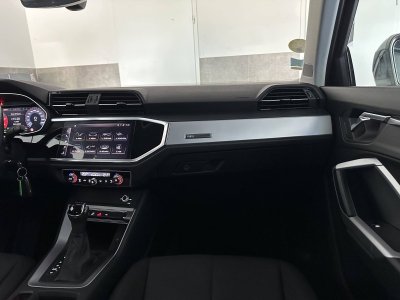 Audi Q3 II 35 TDI 150ch 124g Business line S tronic 7   - 42