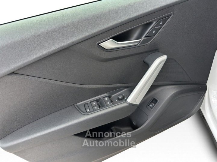 Audi Q2 30 TFSI Advanced BEHFRONT NAVI LED - 10