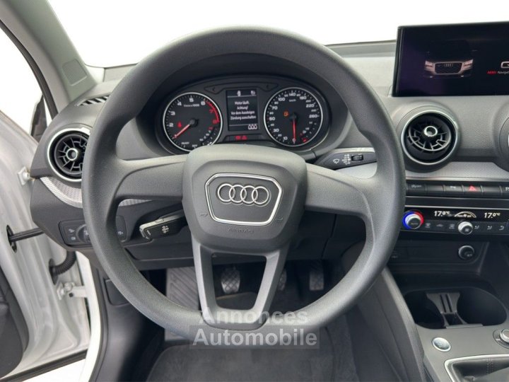 Audi Q2 30 TFSI Advanced BEHFRONT NAVI LED - 11