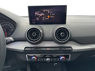 Audi Q2 30 TFSI Advanced BEHFRONT NAVI LED   - 12