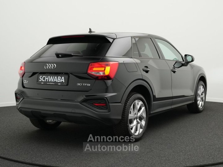 Audi Q2 30 TFSI LED PreSense R KAM DAB 17 - 2