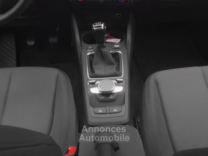 Audi Q2 30 TFSI LED PreSense R KAM DAB 17 - 11