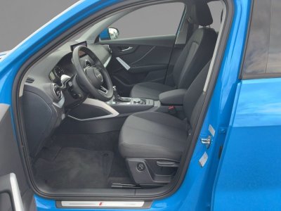 Audi Q2 35 TFSI S Line Kamera LED Navi DAB   - 6