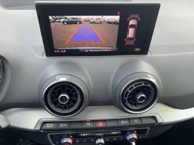 Audi Q2 35 TFSI S Line Kamera LED Navi DAB   - 10