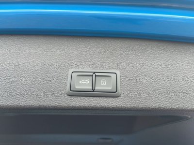 Audi Q2 35 TFSI S Line Kamera LED Navi DAB   - 13