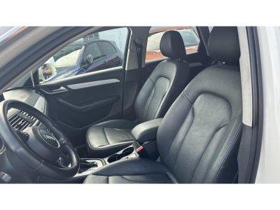 Audi Q3 Quattro 20 TDI DPF - 177 - BV S-tronic  Ambition Luxe   - 10