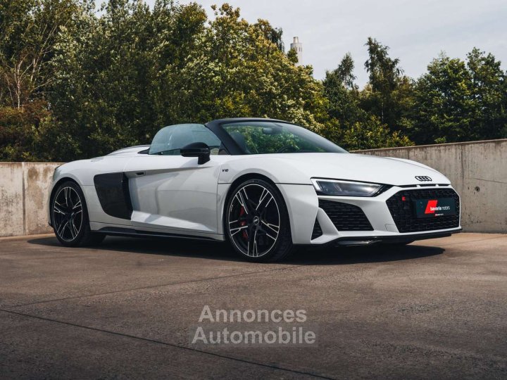 Audi R8 Spyder V10 Performance Quattro Suzuka Grey - 1